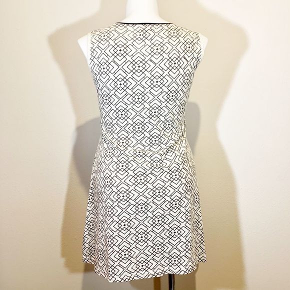 Ark Imports Geometric Printed Dress - Picture 2 of 6